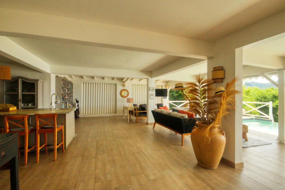 8 Location villa piscine Martinique Anses d Arlets_séjour